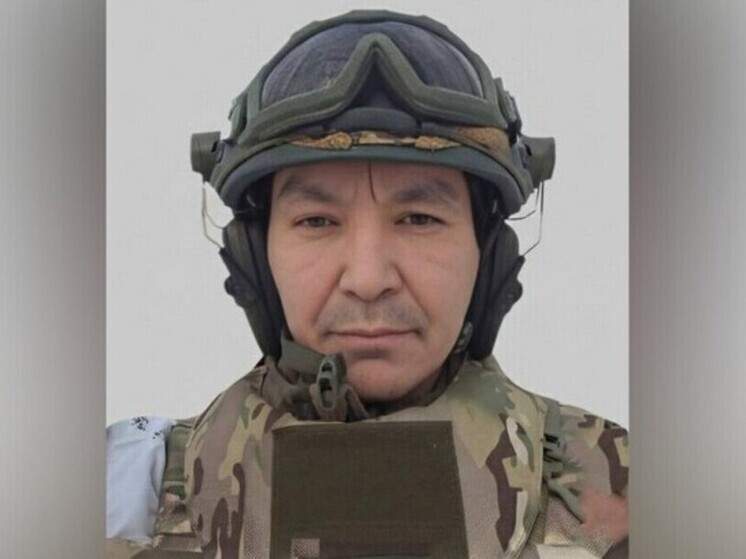 С погибшим на СВО земляком простились в селе Лаврентия