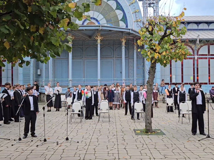 Вальс и романсы: в Пятигорске отпраздновали день рождения Лермонтова поэтическим вечером