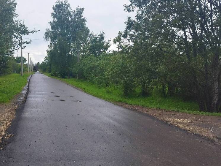 В Шумилкино залатали дыры по программе «Дорога к дому»