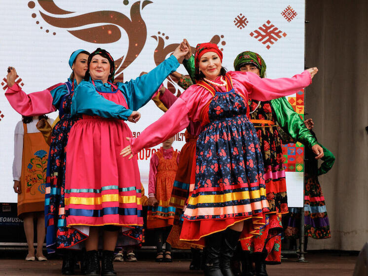 Сегодня, в рамках образовательного марафона «Краеведческие недели» «МК в Бурятии» расскажет о Тарбагатайском районе, в котором компактно проживают семейские. 