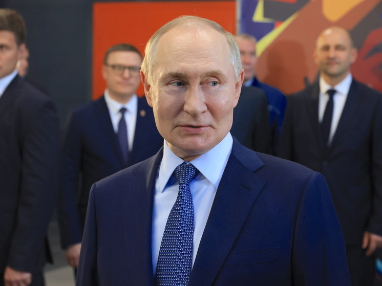 Владимир Путин наградил медработников Южного Урала