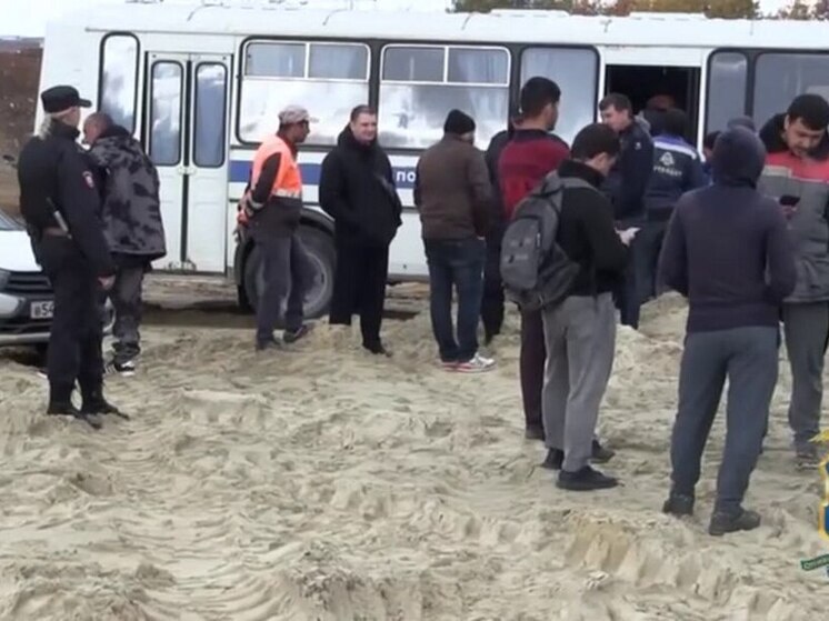 В Саратове для поимки мигрантов полицейские применили квадракоптер
