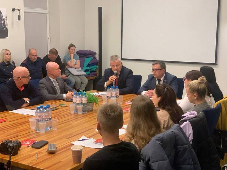 Калининградский министр здравоохранения не пришел на круглый стол по проблемам в перинатальном центре