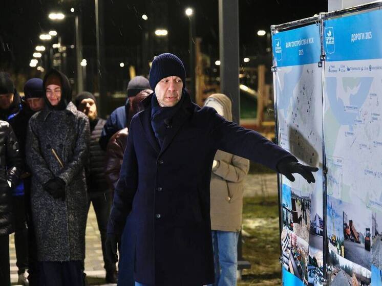 Транспорт, дороги и новый торговый центр обсудили таркосалинцы с главой муниципалитета