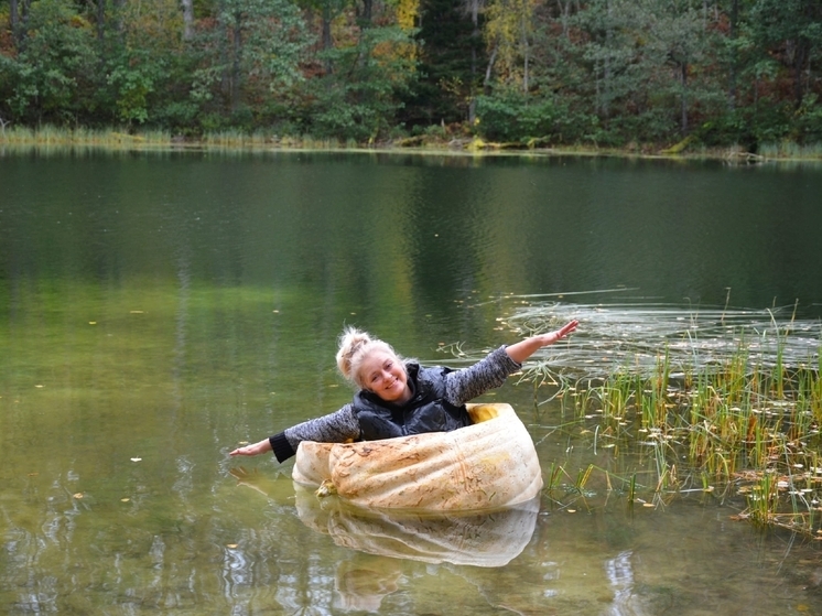 «Алые паруса» заметили на озере Стречино в Плюсском районе Псковской области