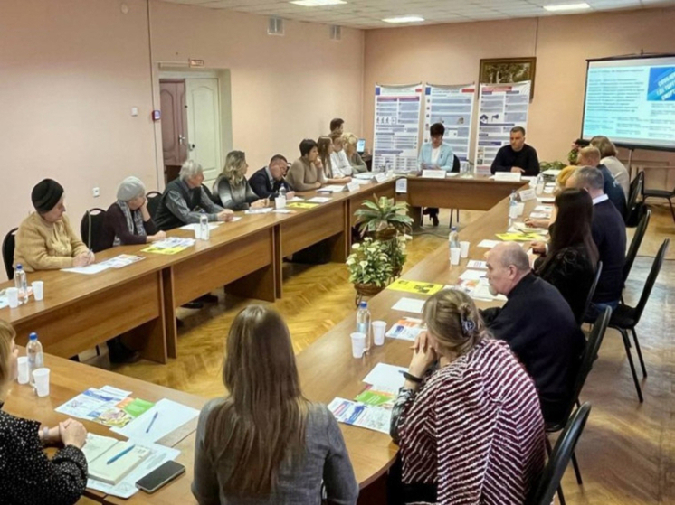 Для жителей Центрального округа Тулы провели семинар о здоровье и безопасности