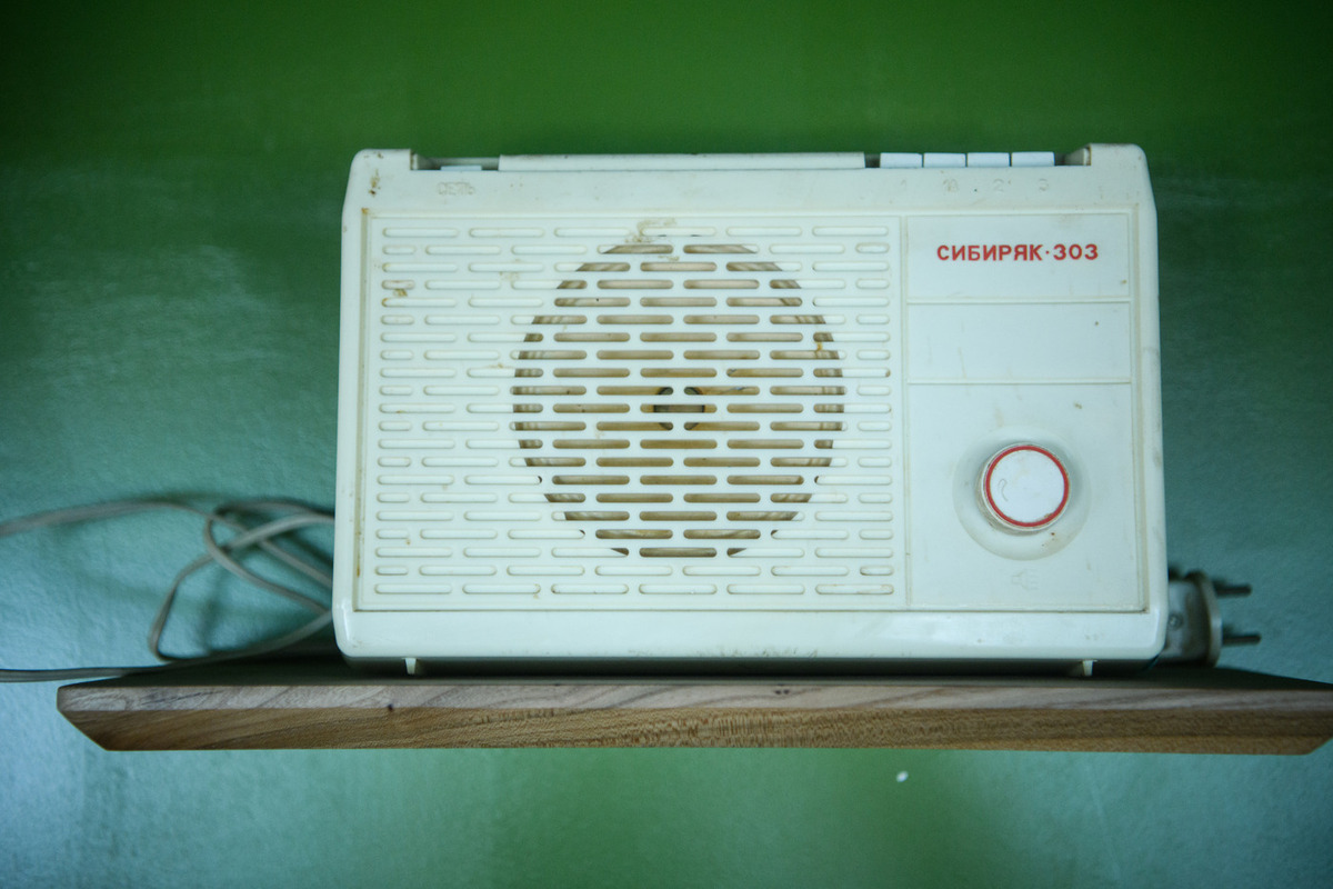 La Stazione Radio del Mistero: UVB-76 Trasmette Tre Messaggi Criptici in Un Solo Giorno