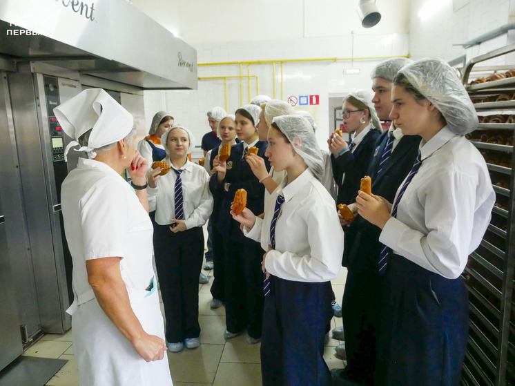 Ученики школы №53 побывали на Орловском хлебокомбинате