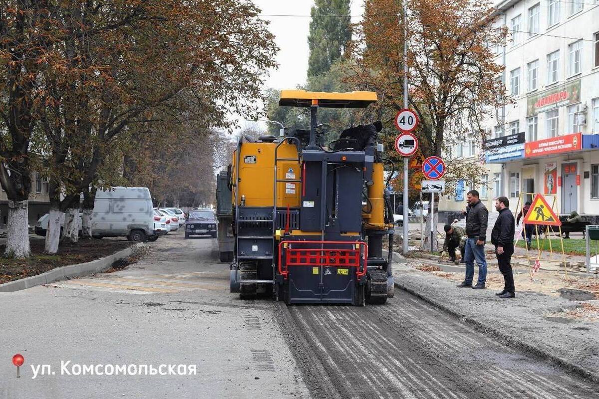 В Черкесске ведутся масштабные работы по ремонту городских дорог