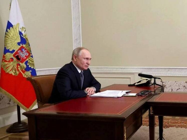 Сотрудница воронежской компании получила благодарность от Путина