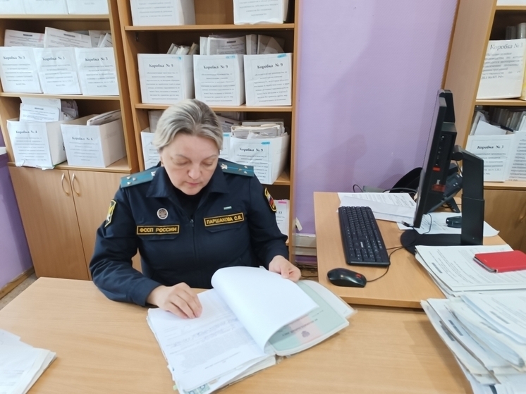 В Барде компенсацию за травму, полученную на крыльце магазина, взыскали с окружной администрации