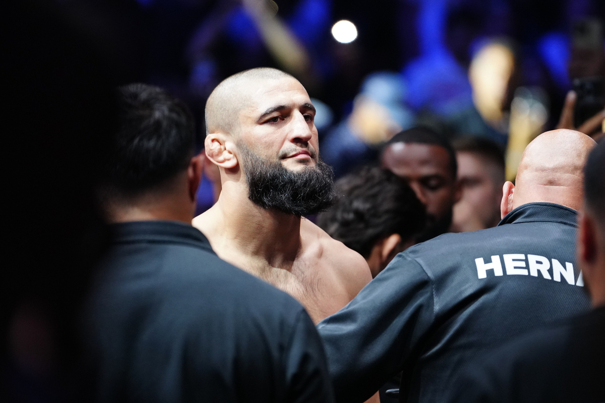 Чемпион UFC в среднем весе мог уйти в отставку до завоевания пояса