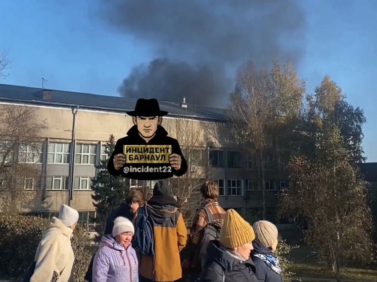 В Барнауле произошел пожар в районе технического университета