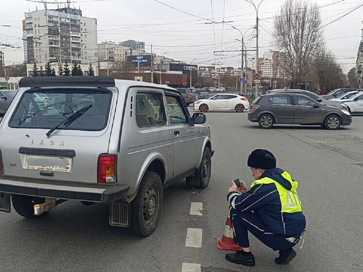 На Баумана в Екатеринбурге автомобиль сбил женщину пенсионного возраста