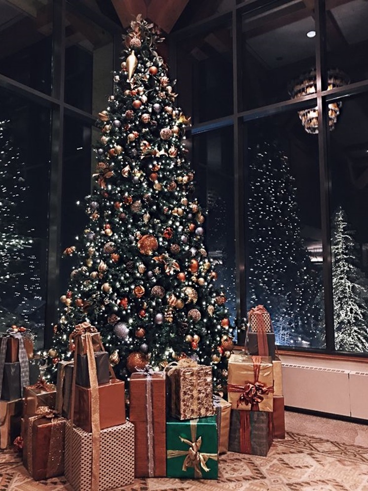 Россияне заблаговременно планируют новогодние каникулы: раннее бронирование набирает обороты