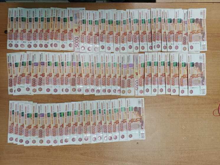 В Марий Эл задержан курьер, получивший деньги от 14 жертв мошенников