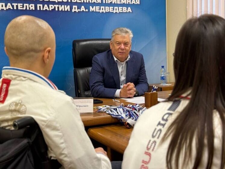 Николай Воробьев провел личный прием граждан в региональной общественной приемной партии «Единая Россия»