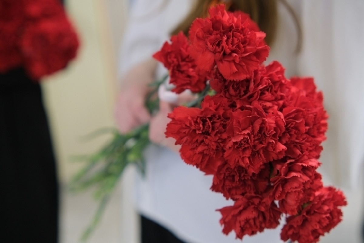 В Волгограде прощаются с погибшим в Турции мотогонщиком