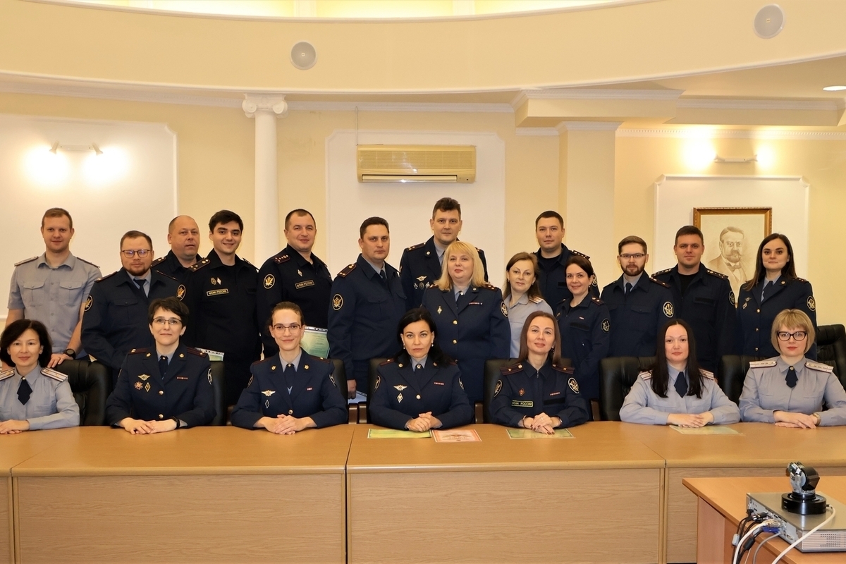 В Псковском филиале Университета ФСИН России завершились курсы повышения квалификации по противодействию коррупции