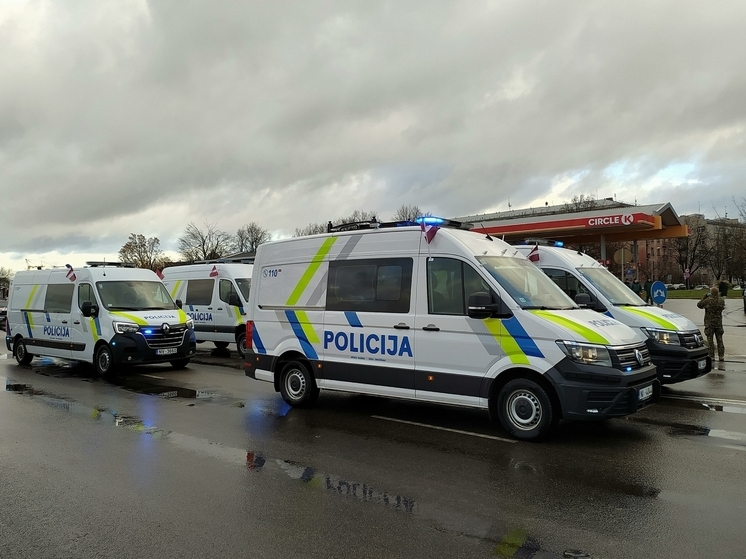 Стало известно, как развиваются события в Латвии в связи с угрозой депортации россиян