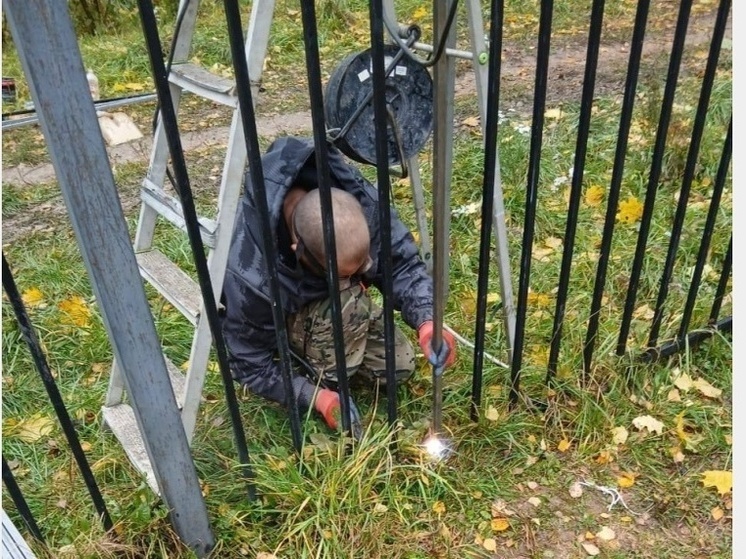 Муниципальные предприятия выполняют поручения Главы Смоленска после недавнего объезда Промышленного района