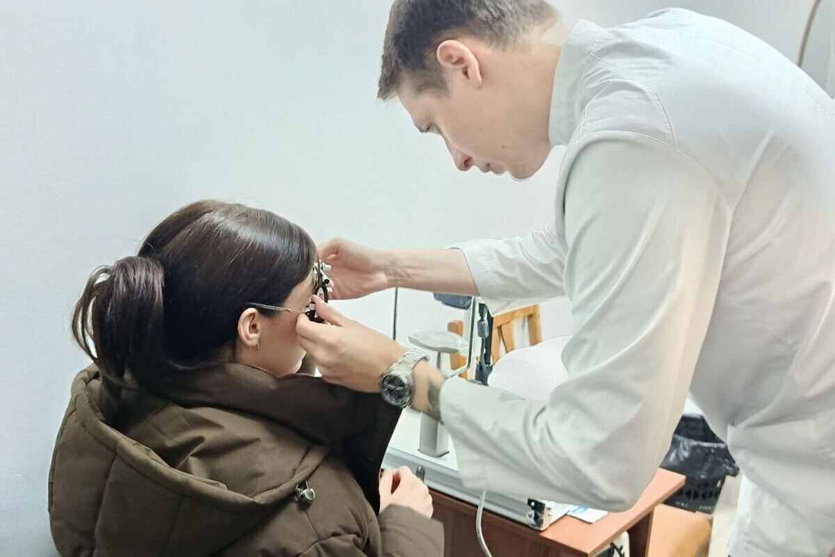 Специалисты центра «Микрохирургии глаза» им. Фёдорова провели приём в Геническе