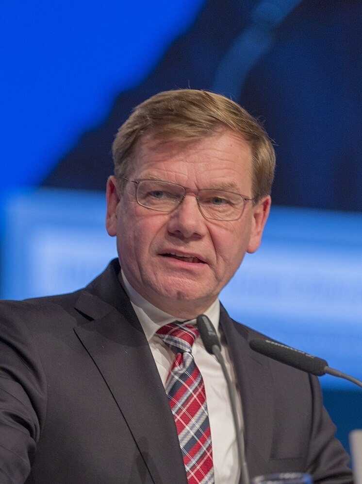 В Германии призвали включить Украину в принятие решений на переговорах в Венгрии