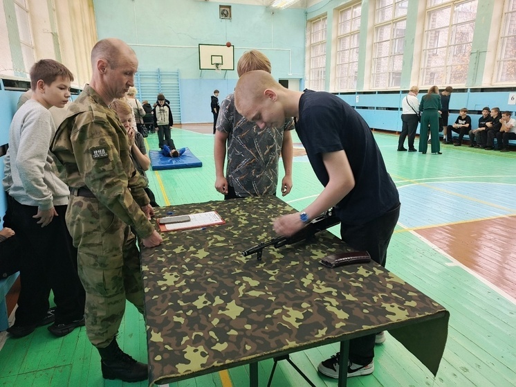 В Доме детского творчества Коряжмы прошла военно-спортивная игра