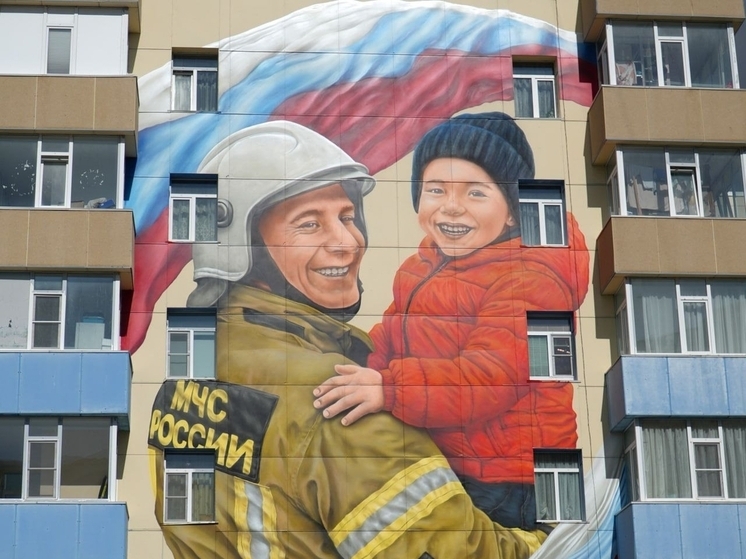 Известный в Серпухове художник разрисовал Петропавловск-Камчатский