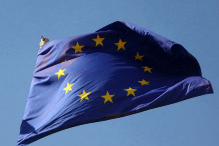 В РФ резко вырос запрос на празднование Нового года в Европе