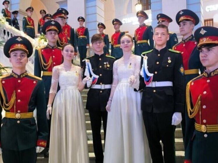 Восемь школьников Чукотки примут участие в Кремлевском бале