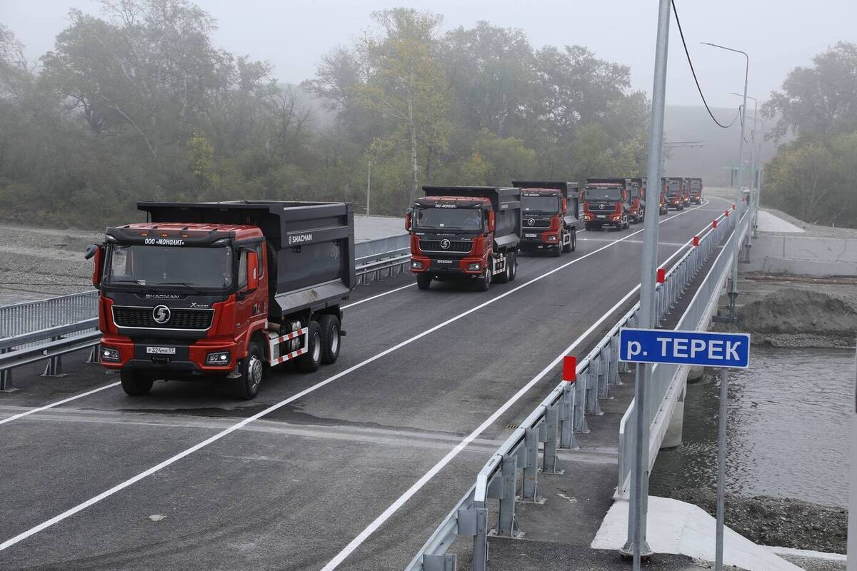 В Кабардино-Балкарии торжественно открыли мост через реку Терек