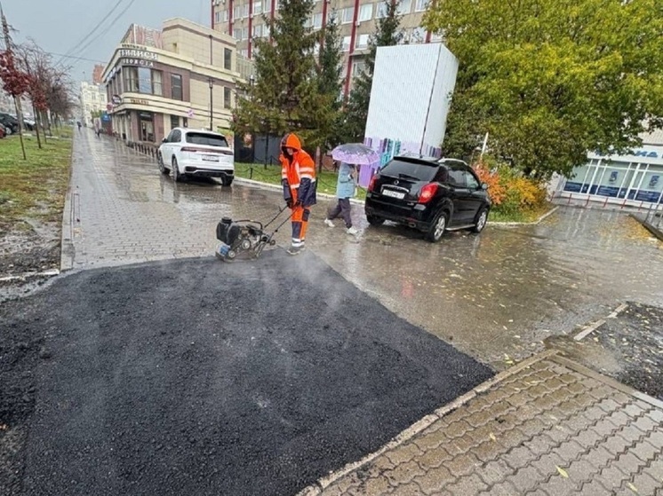 В Туле ведутся работы по восстановлению дорожного покрытия