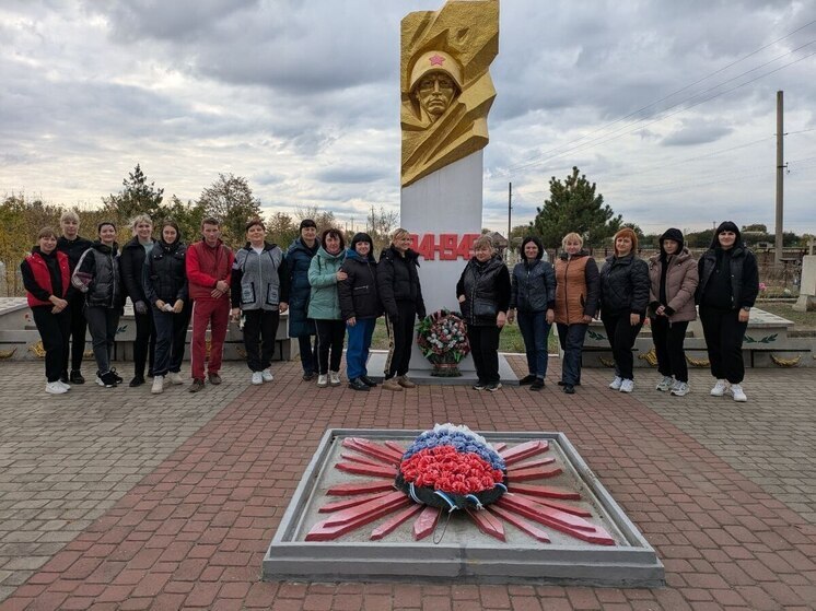 В Новобогдановском теротделе Запорожья проводится озеленение