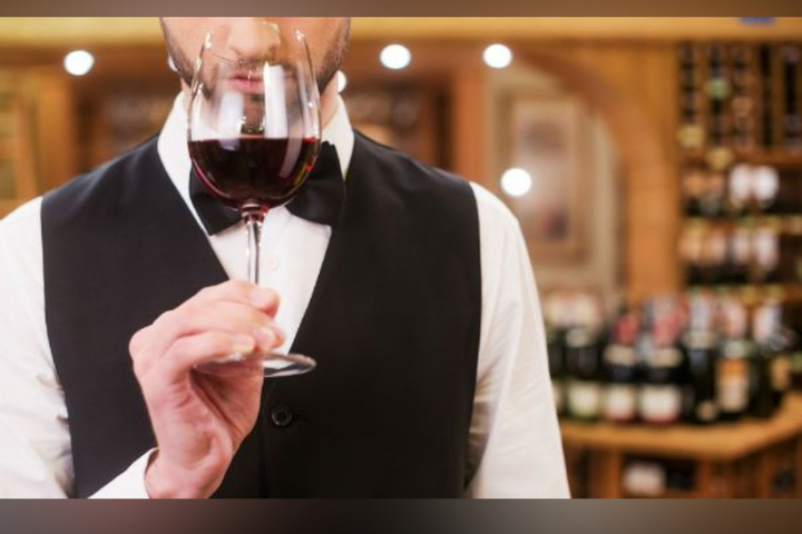 Ценитель элитного алкоголя без определенного места жительства задержан за кражу текилы в Петрозаводске