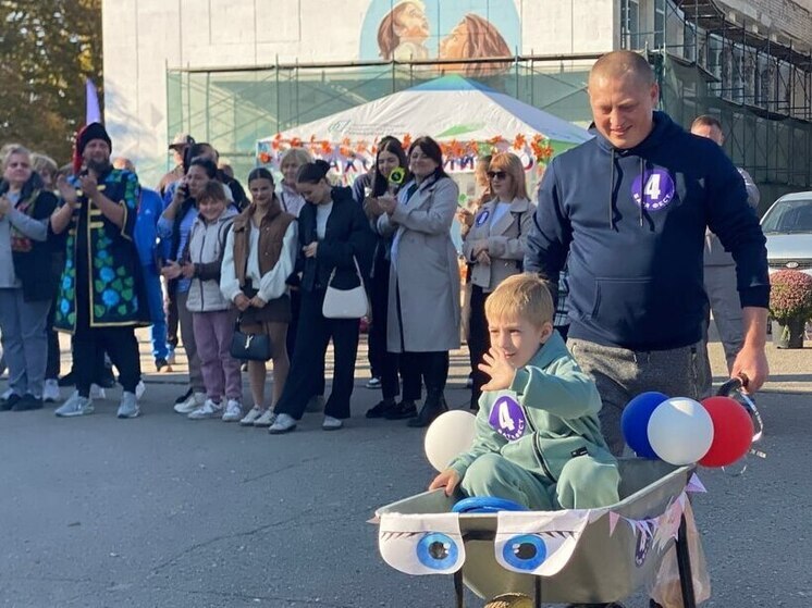 На Херсонщине на фестивале «Батя-фест» провели гонки на тачках