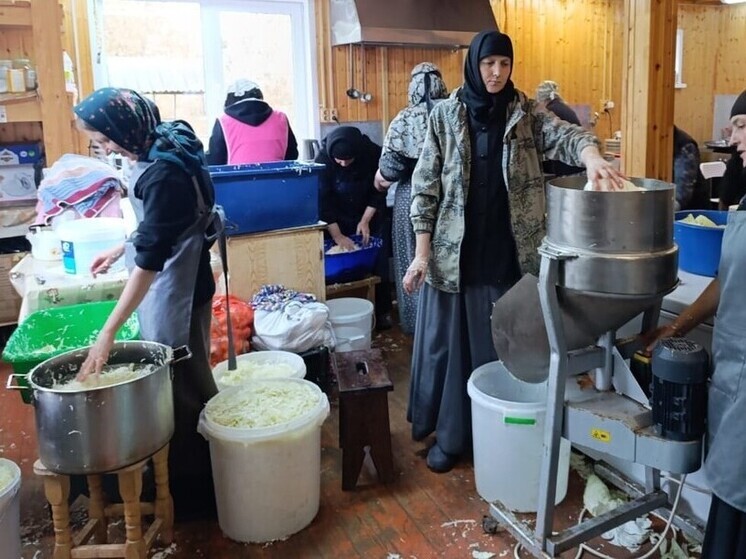 В козельском монастыре наквасят КамАз капусты