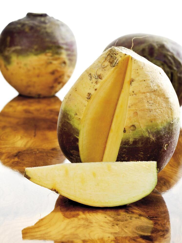 Россиянам рассказали, что приготовить из брюквы