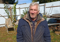 78-летний пенсионер из подмосковной деревни Ильино (городской округ Клин) четвертую неделю живет без электричества, отопления и воды – базовых коммунальных ресурсов