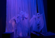 В декабре 2025 года смоленский народный драматический театр «Зеркало» представит премьеру спектакля «Сны Ивана Бездомного» по мотивам всемирно известного романа Михаила Булгакова «Мастер и Маргарита»