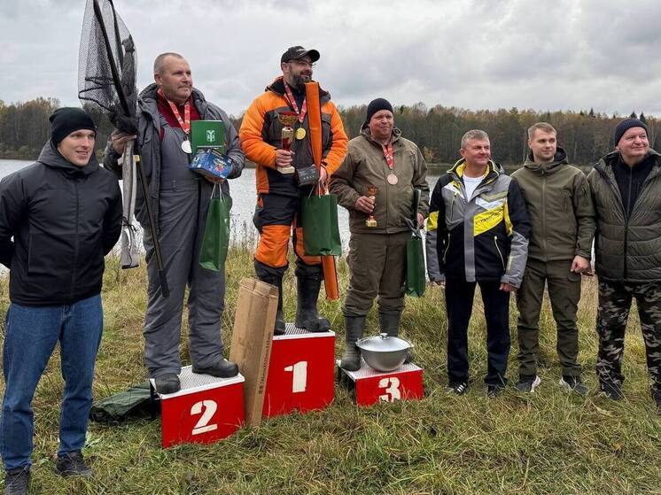 Калужские рыбаки померялись уловом