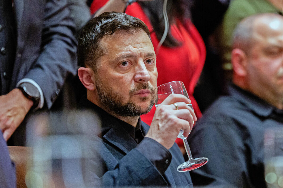 Журналист высмеял Зеленского за критику тоннеля на Аляску