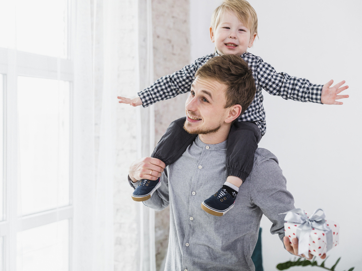 В Смоленске отмечают День отца