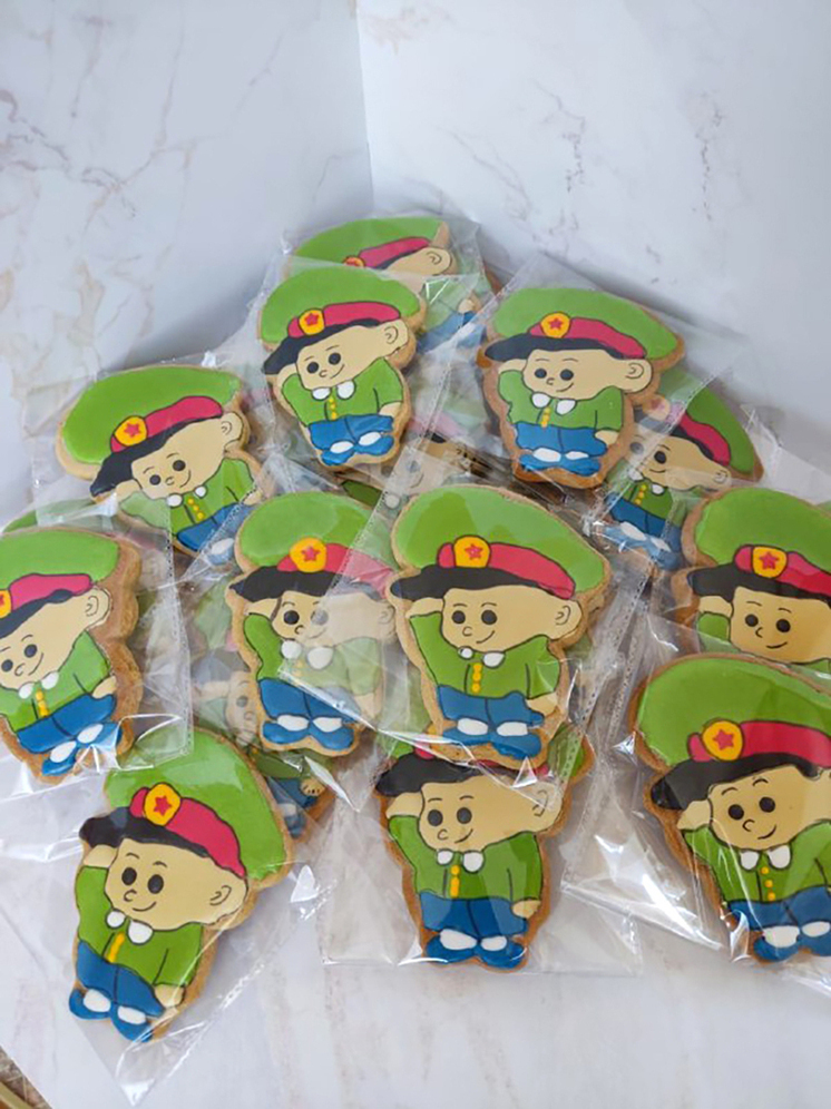 Ставропольцы отправили на фронт ко Дню отца 1,5 тысячи пряников