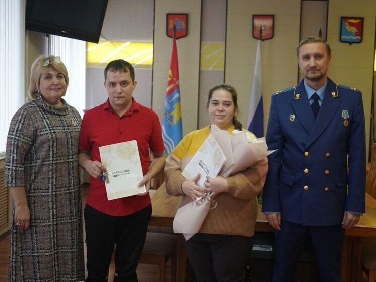 В Фурманове двое сирот получили ключи от собственного жилья