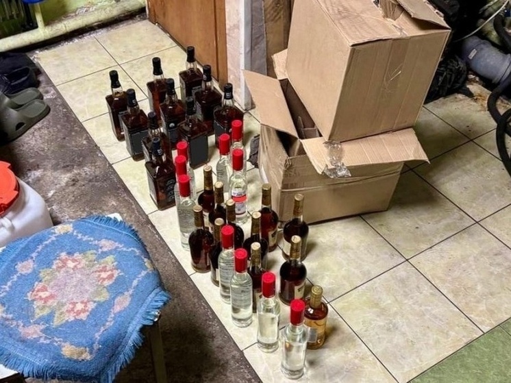 В овощной торговой точке Беловского района изъяли нелегальный алкоголь