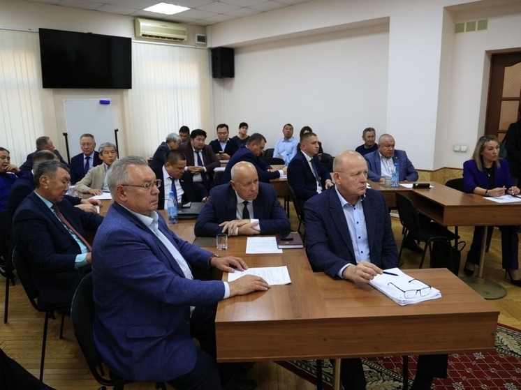 На Президиуме РС старейшин хакасского народа обсудили развитие республики