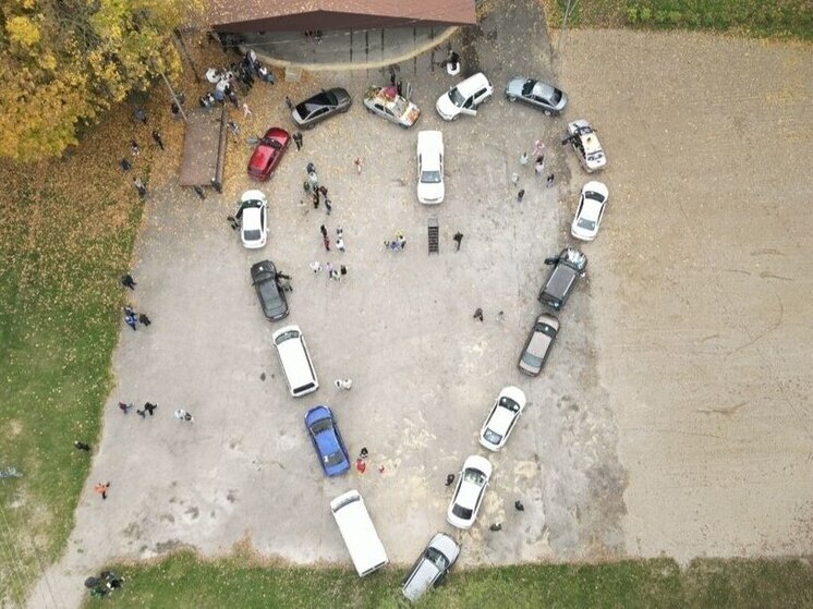 День отца в Ессентуках отметили автофлешмобом