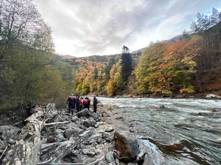 Туристка утонула в КЧР в реке Большой Зеленчук