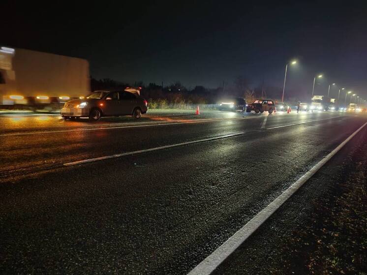 На Ставрополье при столкновении трёх машин пострадали четверо пассажиров